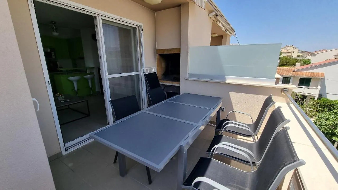 Beach Apartment Pag Town