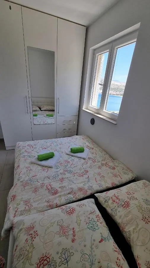 Beach Apartment Pag Town